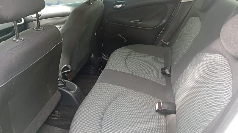 PEUGEOT 207 XR 1.4 FLEX 8V 5P 2012/2013 ALTERNATIVA VEÍCULOS LAJEADO / Carros no Vale