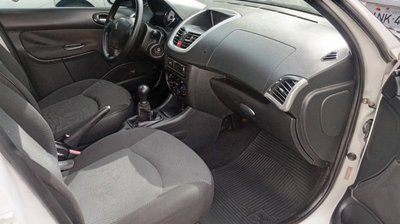 PEUGEOT 207 XR 1.4 FLEX 8V 5P 2012/2013 ALTERNATIVA VEÍCULOS LAJEADO / Carros no Vale