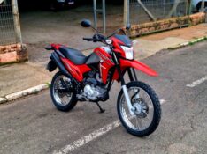 HONDA MOTOS NXR 160 BROS ESDD 2021/2022 CRUZEIRO MULTIMARCAS CRUZEIRO DO SUL / Carros no Vale