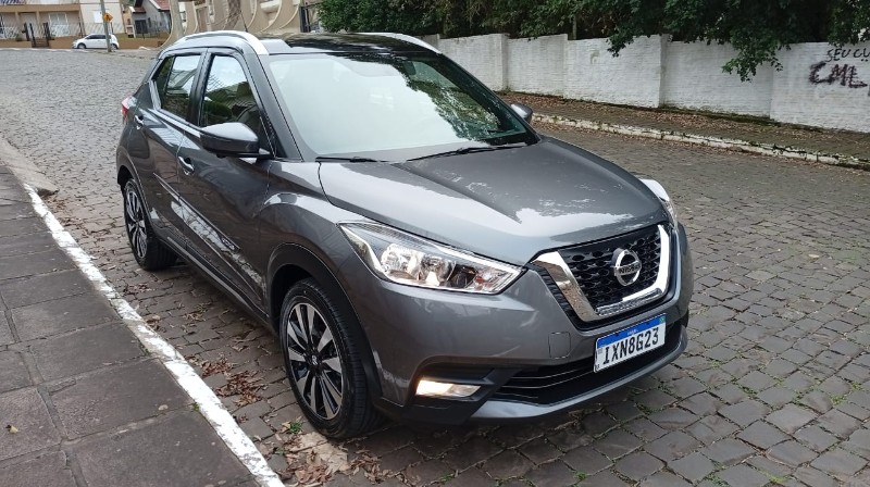 NISSAN KICKS SL 1.6 2016/2017 ALTERNATIVA VEÍCULOS LAJEADO / Carros no Vale