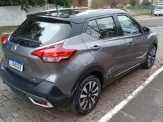 NISSAN KICKS SL 1.6 2016/2017 ALTERNATIVA VEÍCULOS LAJEADO / Carros no Vale