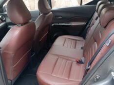 NISSAN KICKS SL 1.6 2016/2017 ALTERNATIVA VEÍCULOS LAJEADO / Carros no Vale