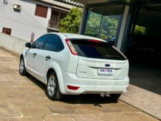 FORD FOCUS GL 1.6 2013/2013 SÉTIMA VEÍCULOS GUAPORÉ / Carros no Vale