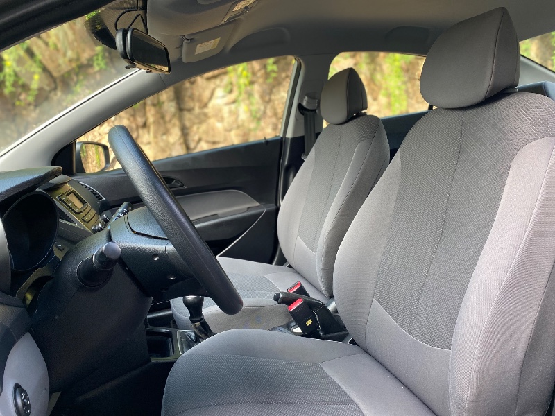 HYUNDAI HB20S 1.0 COMFORT PLUS 2018/2019 ESTAÇÃO DO CARRO ESTRELA / Carros no Vale