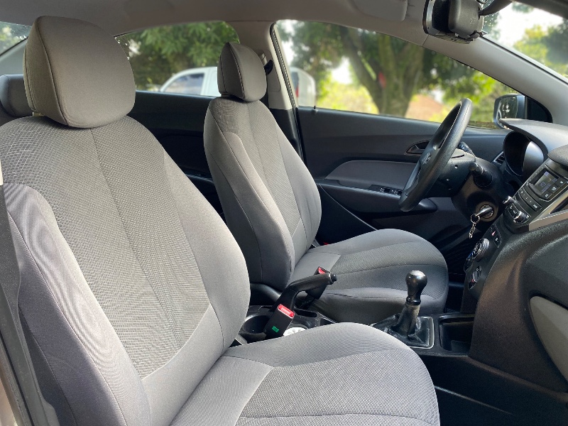 HYUNDAI HB20S 1.0 COMFORT PLUS 2018/2019 ESTAÇÃO DO CARRO ESTRELA / Carros no Vale