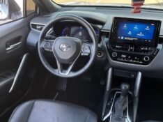TOYOTA COROLLA CROSS XRE 2.0 16V FLEX AUT. 2022/2023 BOSCO AUTOMÓVEIS GUAPORÉ / Carros no Vale
