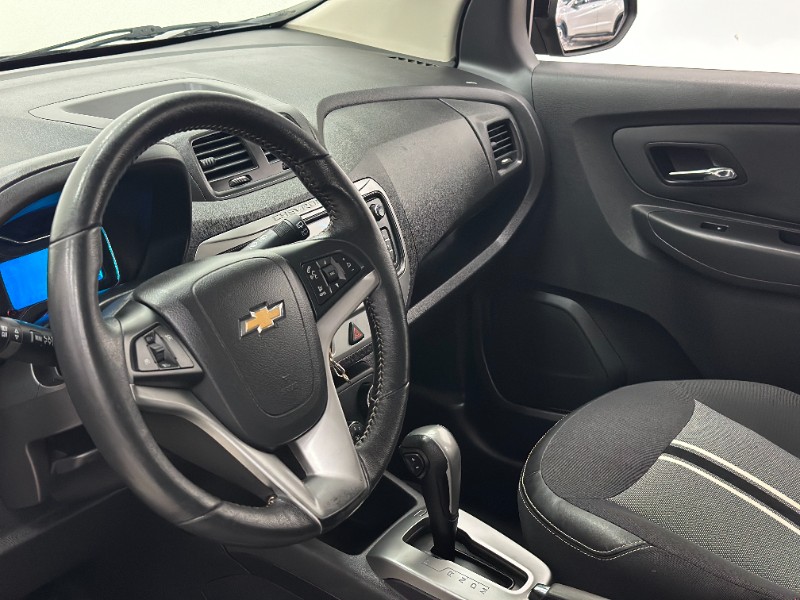CHEVROLET SPIN 1.8 ACTIV 8V FLEX 4P AUTOMÁTICO 2017/2018 MAIS FÁCIL VEÍCULOS SANTA CRUZ DO SUL / Carros no Vale