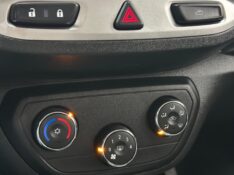 CHEVROLET SPIN 1.8 ACTIV 8V FLEX 4P AUTOMÁTICO 2017/2018 MAIS FÁCIL VEÍCULOS SANTA CRUZ DO SUL / Carros no Vale
