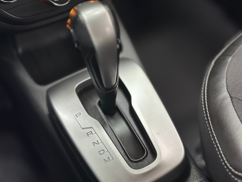 CHEVROLET SPIN 1.8 ACTIV 8V FLEX 4P AUTOMÁTICO 2017/2018 MAIS FÁCIL VEÍCULOS SANTA CRUZ DO SUL / Carros no Vale