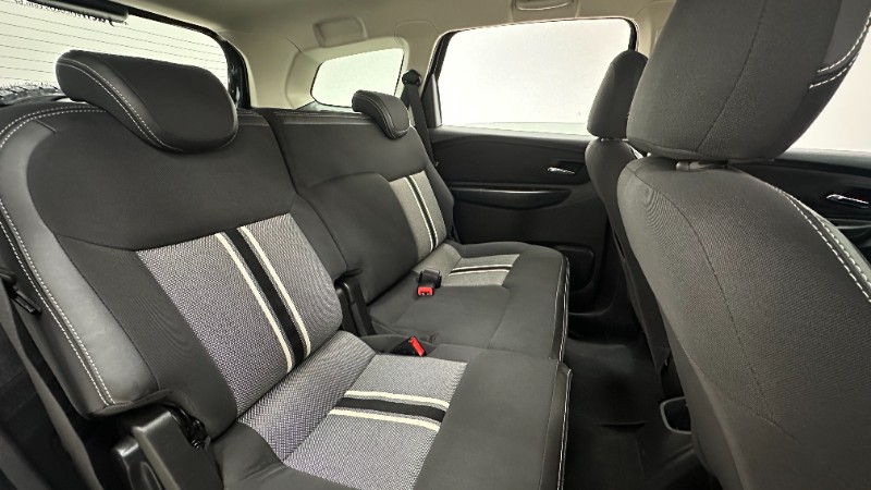 CHEVROLET SPIN 1.8 ACTIV 8V FLEX 4P AUTOMÁTICO 2017/2018 MAIS FÁCIL VEÍCULOS SANTA CRUZ DO SUL / Carros no Vale