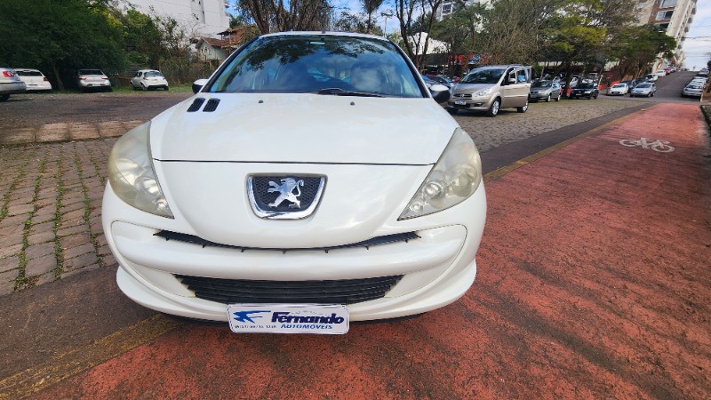 PEUGEOT 207 1.4 ACTIVE 8V 2013/2014 FERNANDO AUTOMÓVEIS | REVENDA DE CARROS ARROIO DO MEIO ARROIO DO MEIO / Carros no Vale