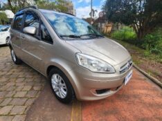 FIAT IDEA 1.4 ATTRACTIVE 8V 2015/2015 FERNANDO AUTOMÓVEIS | REVENDA DE CARROS ARROIO DO MEIO ARROIO DO MEIO / Carros no Vale