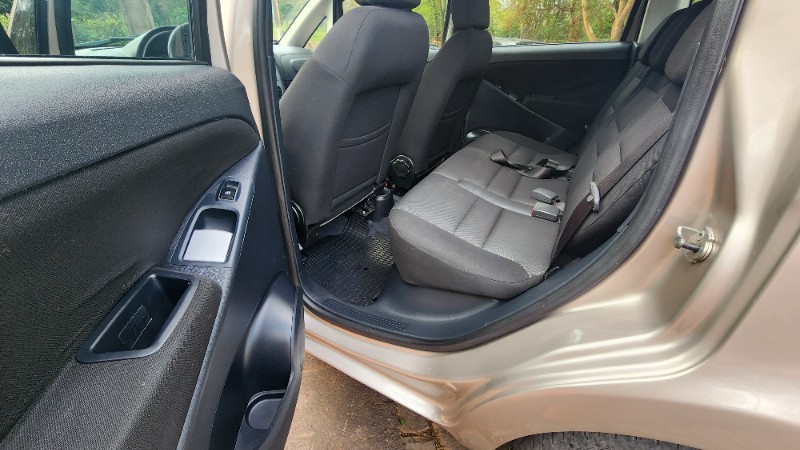 FIAT IDEA 1.4 ATTRACTIVE 8V 2015/2015 FERNANDO AUTOMÓVEIS | REVENDA DE CARROS ARROIO DO MEIO ARROIO DO MEIO / Carros no Vale
