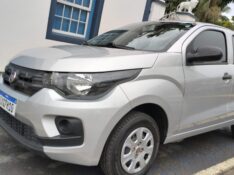 FIAT MOBI 1.0 8V EVO EASY 2016/2017 ADRIANO VEÍCULOS CRUZEIRO DO SUL / Carros no Vale
