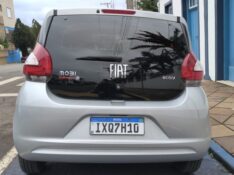 FIAT MOBI 1.0 8V EVO EASY 2016/2017 ADRIANO VEÍCULOS CRUZEIRO DO SUL / Carros no Vale