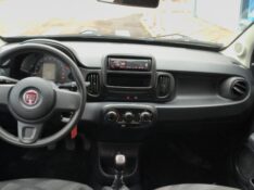 FIAT MOBI 1.0 8V EVO EASY 2016/2017 ADRIANO VEÍCULOS CRUZEIRO DO SUL / Carros no Vale