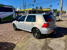 VOLKSWAGEN GOLF 1.6 MI 8V FLEX 4P MANUAL 2000/2000 AR MULTIMARCAS VENÂNCIO AIRES / Carros no Vale