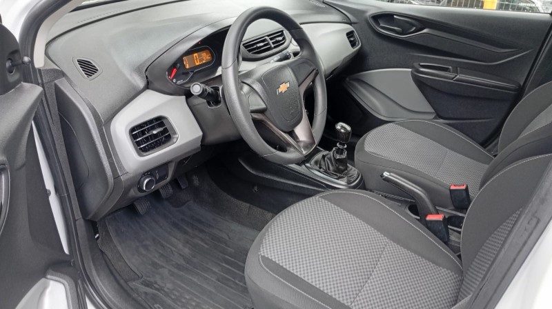 CHEVROLET ONIX 1.0 JOY 2019/2019 ALTERNATIVA VEÍCULOS LAJEADO / Carros no Vale