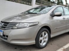 HONDA CITY 1.5 DX 16V FLEX 4P MANUAL 2011/2012 ADRIANO VEÍCULOS CRUZEIRO DO SUL / Carros no Vale