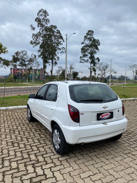CHEVROLET CELTA 1.0 SPIRIT 8V 2014/2014 NEURI VEÍCULOS LAJEADO / Carros no Vale