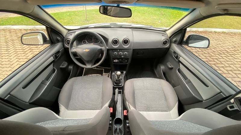 CHEVROLET CELTA 1.0 SPIRIT 8V 2014/2014 NEURI VEÍCULOS LAJEADO / Carros no Vale