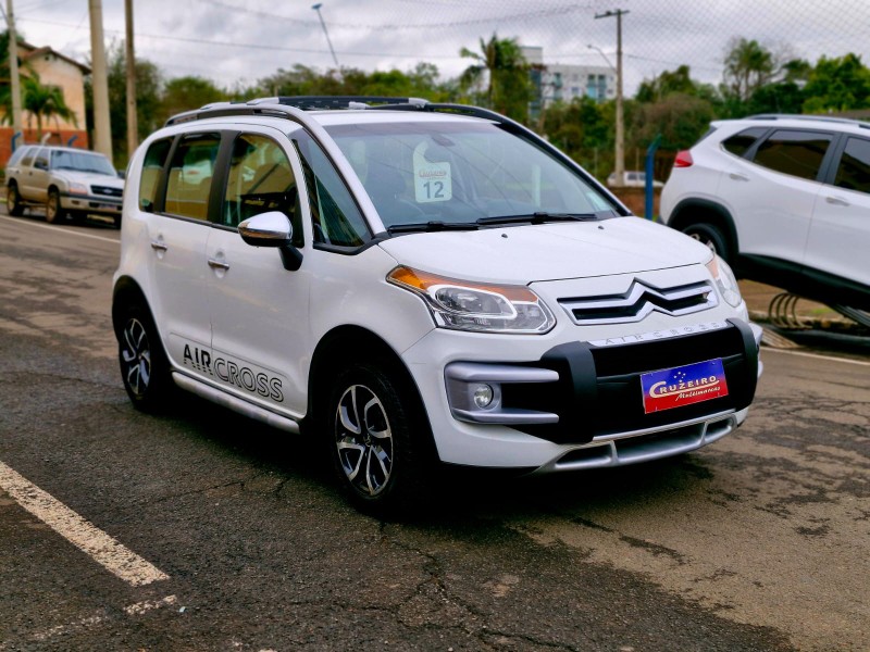 CITROEN AIRCROSS EXCLUSIVE 1.6 2011/2012 CRUZEIRO MULTIMARCAS CRUZEIRO DO SUL / Carros no Vale
