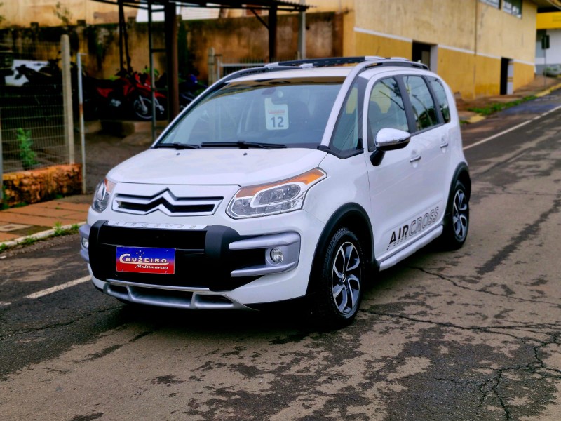 CITROEN AIRCROSS EXCLUSIVE 1.6 2011/2012 CRUZEIRO MULTIMARCAS CRUZEIRO DO SUL / Carros no Vale