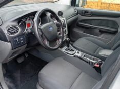 FORD FOCUS GLX 2.0 2009/2009 ALTERNATIVA VEÍCULOS LAJEADO / Carros no Vale