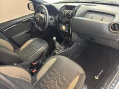 RENAULT DUSTER DAKAR 4X2 1.6 HI 16V MEC. 2016/2016 LUCAS AUTOMÓVEIS BOM RETIRO DO SUL / Carros no Vale