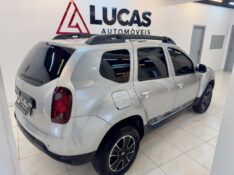 RENAULT DUSTER DAKAR 4X2 1.6 HI 16V MEC. 2016/2016 LUCAS AUTOMÓVEIS BOM RETIRO DO SUL / Carros no Vale