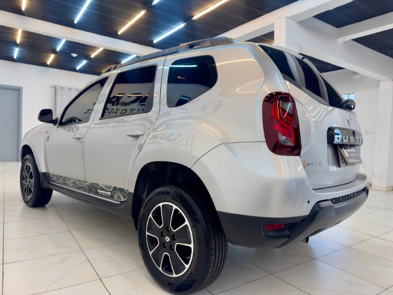 RENAULT DUSTER DAKAR 4X2 1.6 HI 16V MEC. 2016/2016 LUCAS AUTOMÓVEIS BOM RETIRO DO SUL / Carros no Vale