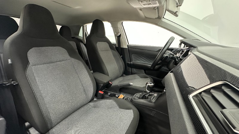 VOLKSWAGEN POLO 1.0 170 TSI COMFORTLINE AUTOMÁTICO 2023/2024 MAIS FÁCIL VEÍCULOS SANTA CRUZ DO SUL / Carros no Vale