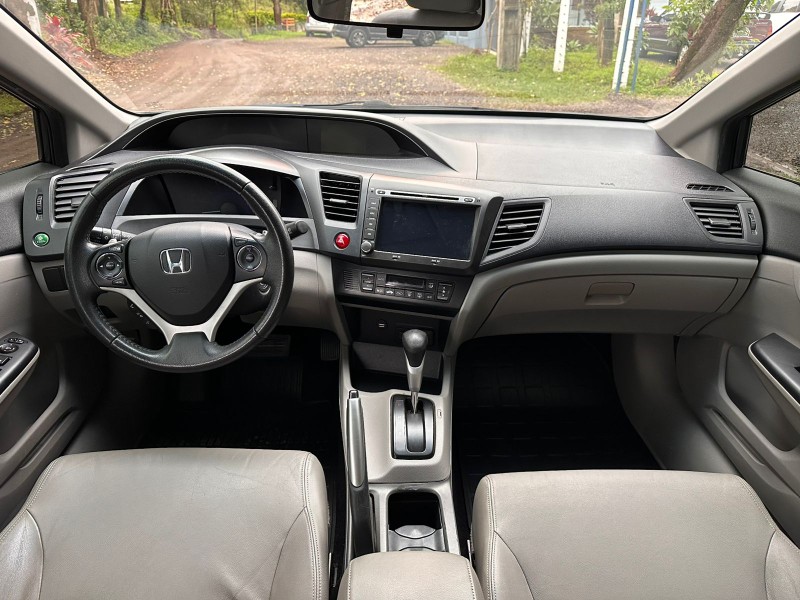 HONDA CIVIC LXR 2.0 2015/2015 MENEGHINI VEÍCULOS ARROIO DO MEIO / Carros no Vale