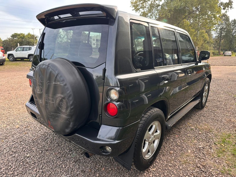 MITSUBISHI PAJERO TR4 2.0 /2009 MENEGHINI VEÍCULOS ARROIO DO MEIO / Carros no Vale