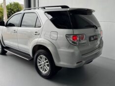 TOYOTA SW4 SR 2.7 /2013 IDEAL VEÍCULOS LAJEADO / Carros no Vale