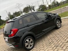 HONDA WR-V EX 1.5 16V CVT 2018 /2018 NEURI VEÍCULOS LAJEADO / Carros no Vale