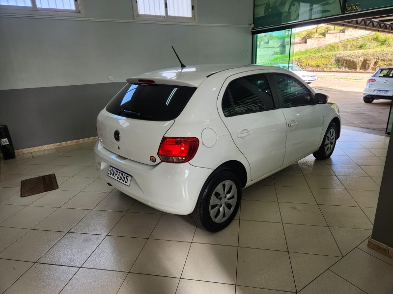 VOLKSWAGEN GOL CITY G6 1.0 / 2013/2014 TS VEÍCULOS ANTA GORDA / Carros no Vale