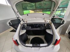 VOLKSWAGEN GOL CITY G6 1.0 / 2013/2014 TS VEÍCULOS ANTA GORDA / Carros no Vale