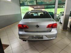 VOLKSWAGEN PASSAT HIGHLINE 2.0 T 2011/2012 TS VEÍCULOS ANTA GORDA / Carros no Vale