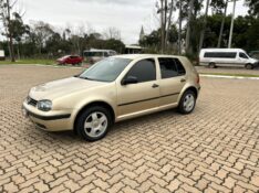 VOLKSWAGEN GOLF 1.6 MI 8V FLEX 4P MANUAL /2001 NEURI VEÍCULOS LAJEADO / Carros no Vale