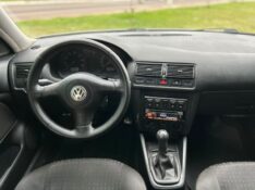 VOLKSWAGEN GOLF 1.6 MI 8V FLEX 4P MANUAL /2001 NEURI VEÍCULOS LAJEADO / Carros no Vale