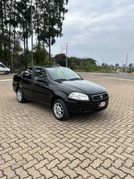 FIAT SIENA 1.4 EL 8V /2010 NEURI VEÍCULOS LAJEADO / Carros no Vale