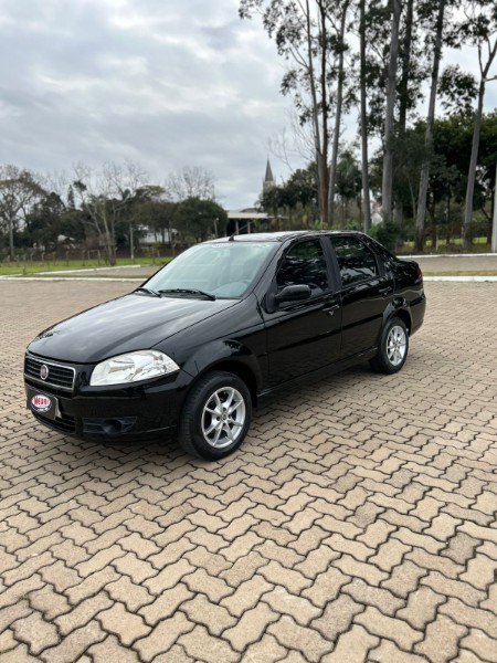 FIAT SIENA 1.4 EL 8V /2010 NEURI VEÍCULOS LAJEADO / Carros no Vale