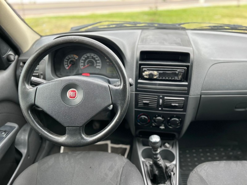 FIAT SIENA 1.4 EL 8V /2010 NEURI VEÍCULOS LAJEADO / Carros no Vale