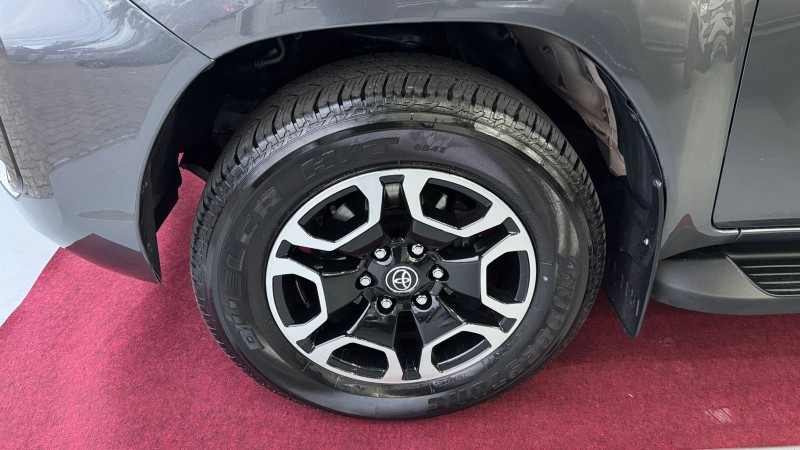 TOYOTA HILUX SRX CD 2.8 4X4 /2021 IDEAL VEÍCULOS LAJEADO / Carros no Vale