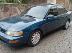 TOYOTA COROLLA LE 1.8 1994/1994 ALTERNATIVA VEÍCULOS LAJEADO / Carros no Vale