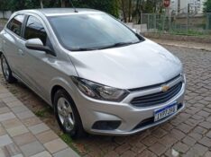CHEVROLET ONIX 1.4 LT 2018/2019 ALTERNATIVA VEÍCULOS LAJEADO / Carros no Vale