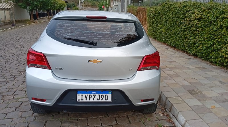 CHEVROLET ONIX 1.4 LT 2018/2019 ALTERNATIVA VEÍCULOS LAJEADO / Carros no Vale