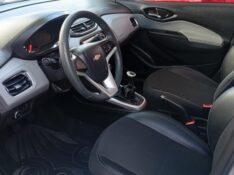 CHEVROLET ONIX 1.4 LT 2018/2019 ALTERNATIVA VEÍCULOS LAJEADO / Carros no Vale