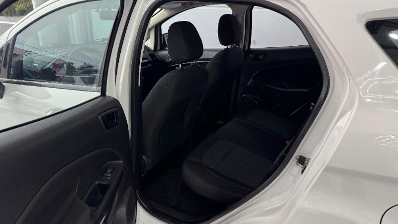 FORD ECOSPORT 1.5 SE /2020 IDEAL VEÍCULOS LAJEADO / Carros no Vale